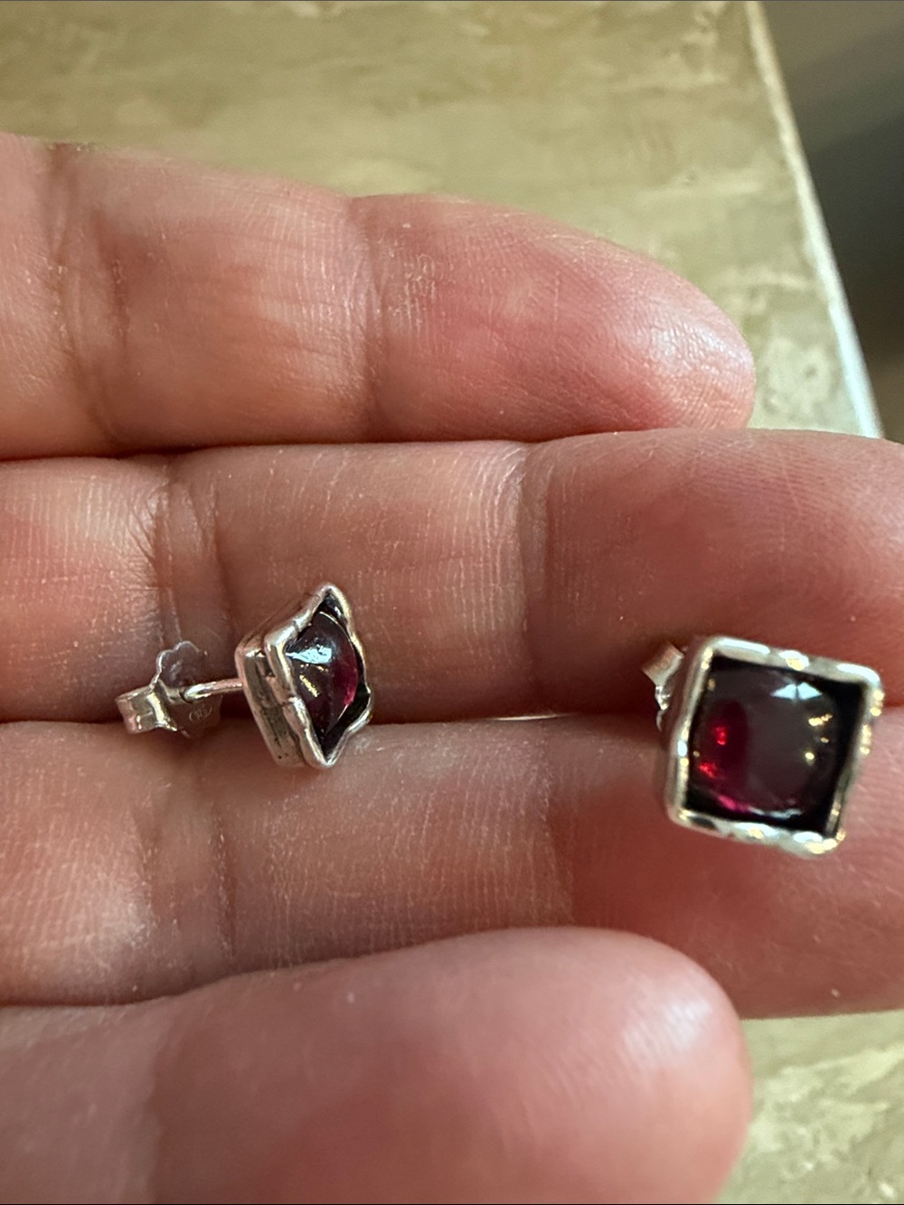 Silpada Sterling Silver Garnet Red Square Stud Earrings